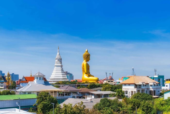 Bangkok : marché flottant de Damnoen Saduak et croisière au coucher du soleil
