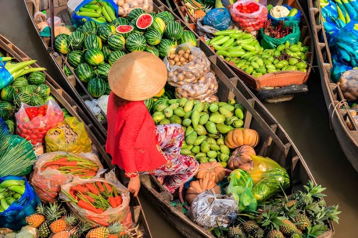 Tour privato del Mercato galleggiante e del Mercato ferroviario da Bangkok