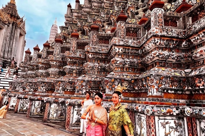 De Pattaya : Ayutthaya (UNESCO) et buffet au 78e étage à Bangkok