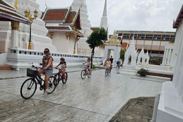 Bangkok : balade à vélo vers les joyaux secrets et la street food
