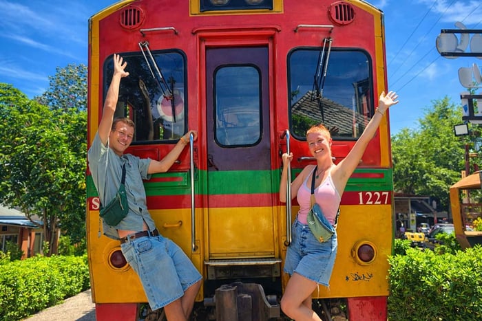 Maeklong Train Ride & Floating Market Boat Ride