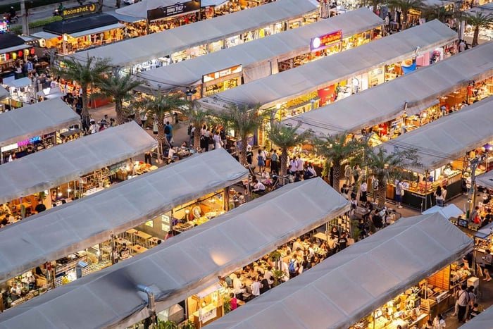 Geführte Foodtour auf dem beliebten Nachtmarkt