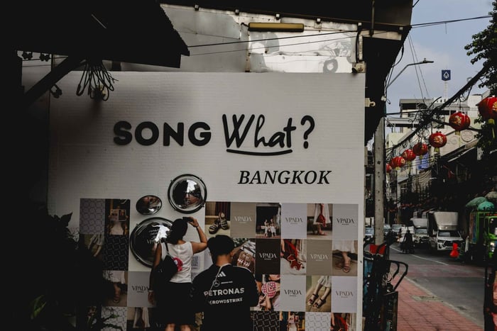 Privado: Talat Noi, Song Wat Road y ruta por cafeterías de Bangkok