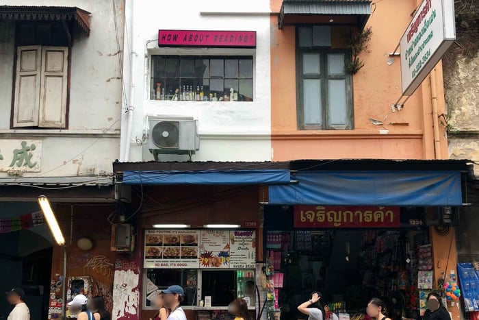 Private Walking Tour with Photos & Videos