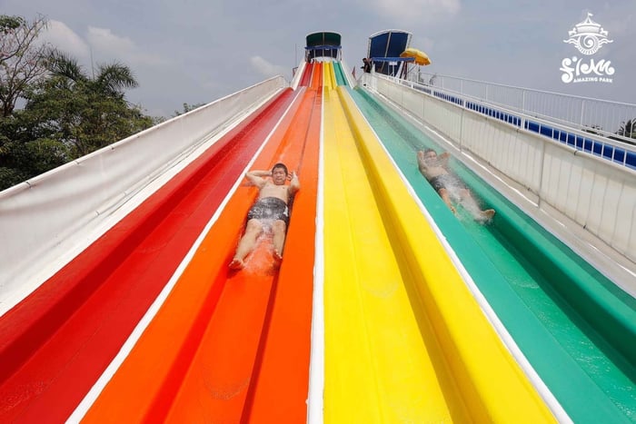 Siam Amazing Park Ticket with Transfer & Lunch