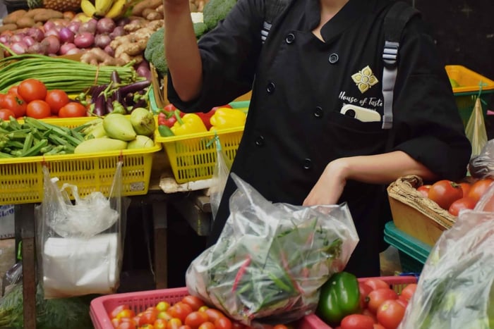 Sukhumvit: Praktisk thailandsk matlagingskurs og markedstur i BKK