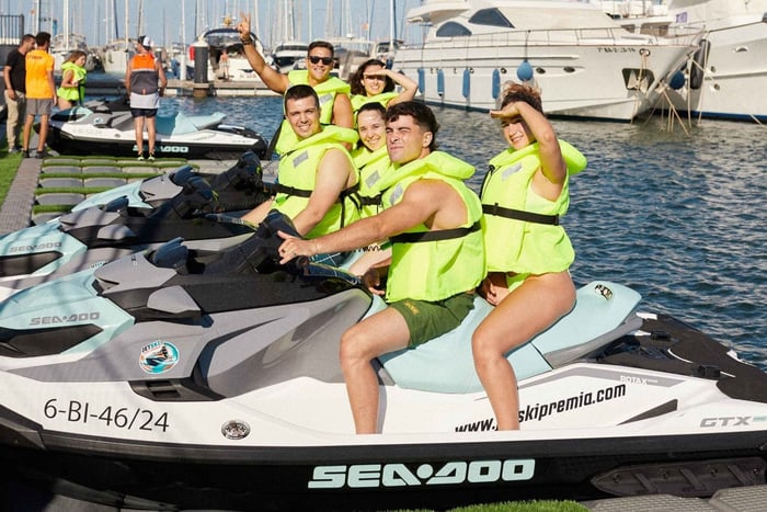 Barcelona: Jet ski rental without license - 30 mins - 60 mins