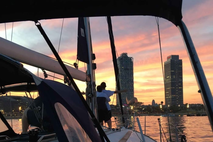 boottocht met cava in geweldige zeilboot