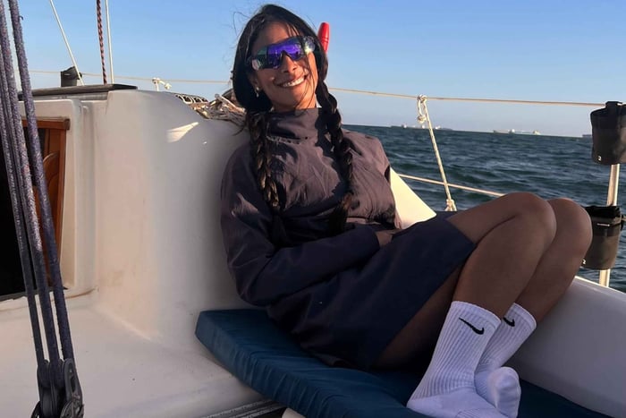Sailboat with Drinks and Snaks