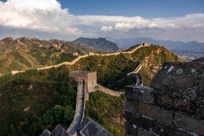 QR-kodebillet til Den Kinesiske Mur ved Jinshangling i Beijing med ting