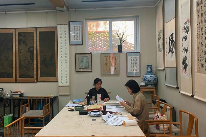 Pekingin liulichang: opi kalligrafiaa tai kaiverrusta mestarilta