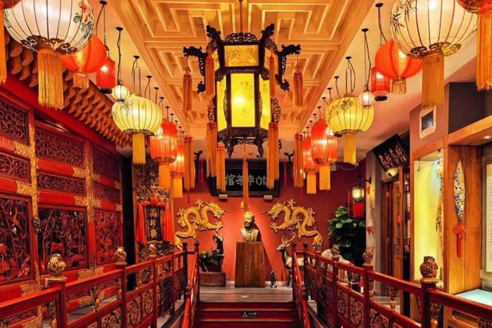 Beijing Teahouse: Live Show with Traditional Arts & Tea