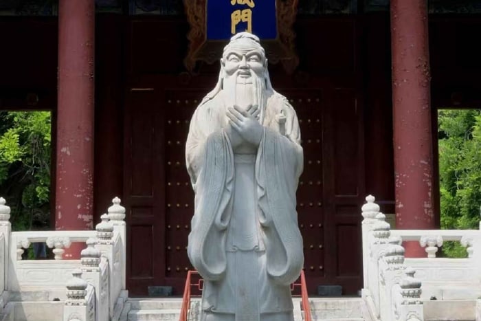 Peking: Eintrittskarte für den Konfuziustempel & die Kaiserliche Akademie