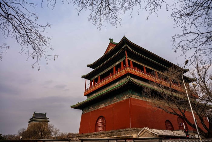 Hutong Tour with Peking Duck Lunch or Dinner