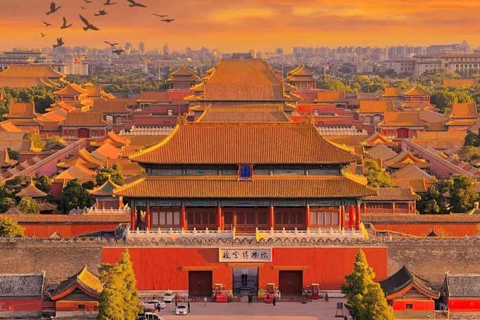 Pechino: Parco Jingshan e Cultura del Benessere Imperiale
