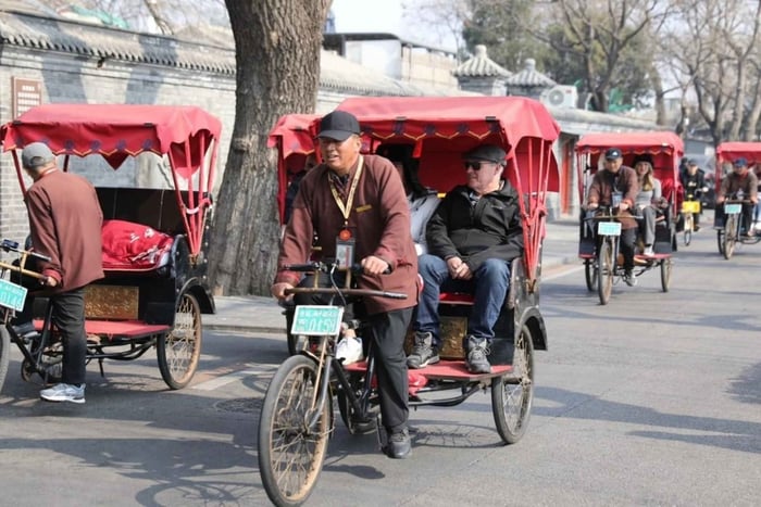 Private Hutong Tour with Rickshaw & Dumpling Making