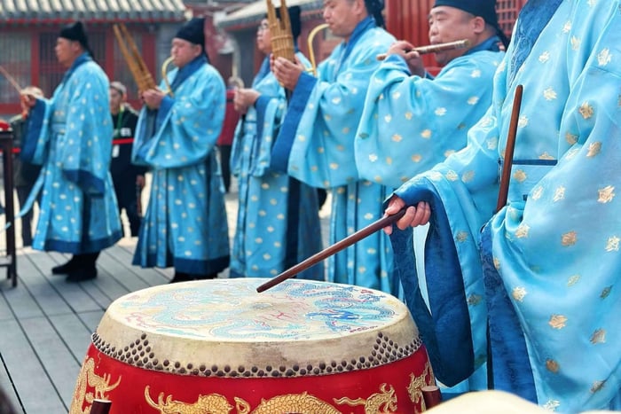 Temple, Music, Hutong Museum & Meal Tour + Add-Ons