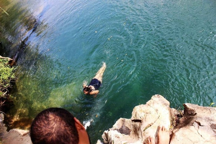 Belize City: spływ kajakowy po jaskiniach i ruiny Altun Ha z lunchem