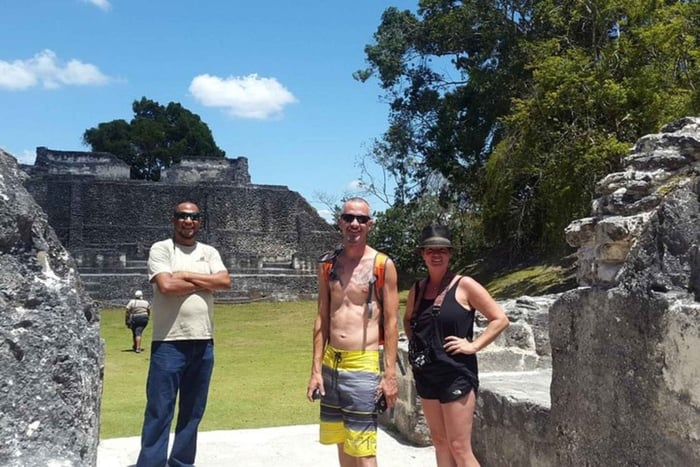 Cidade de Belize: passeio de boia nas grutas e visita ao sítio maia de Xunantunich
