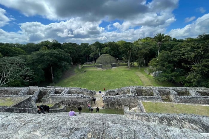 Caracol : réservez directement avec nos guides de la région, en petits groupes