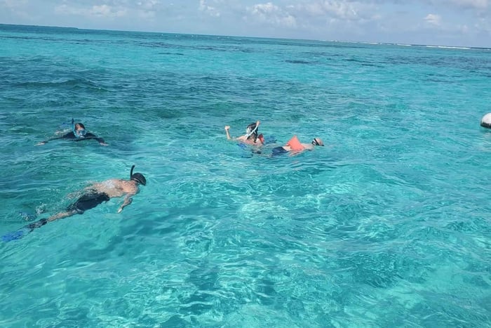 Caye Caulker Snorkeling & Secret Beach Day Tour