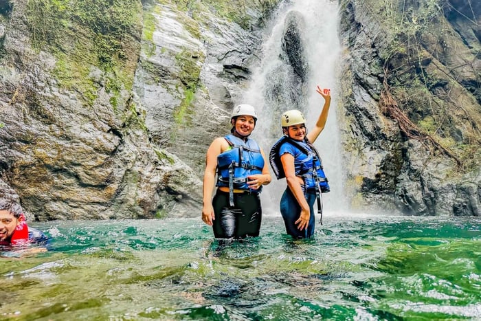 Dreaming Giant Falls 5-Waterfall Adventure