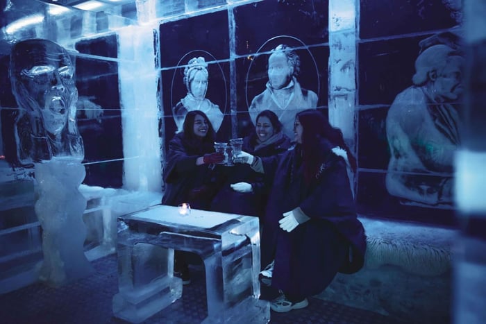 Bergen: Inngangsbillett til Magic Ice Bar med velkomstdrink