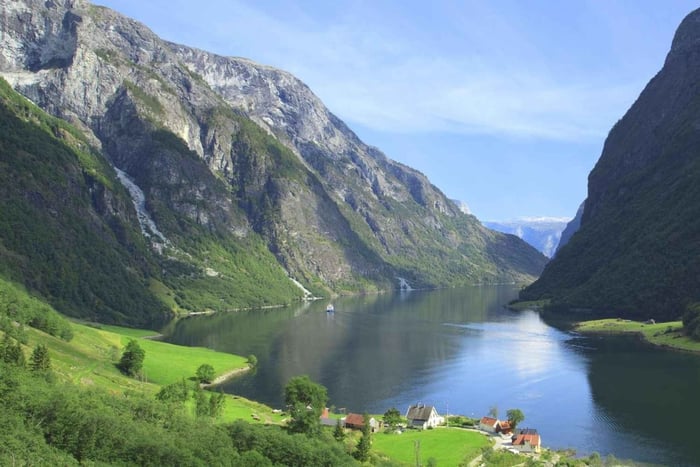Bergen: Privat tur, kryssning i Nærøyfjorden och Flåmsbana