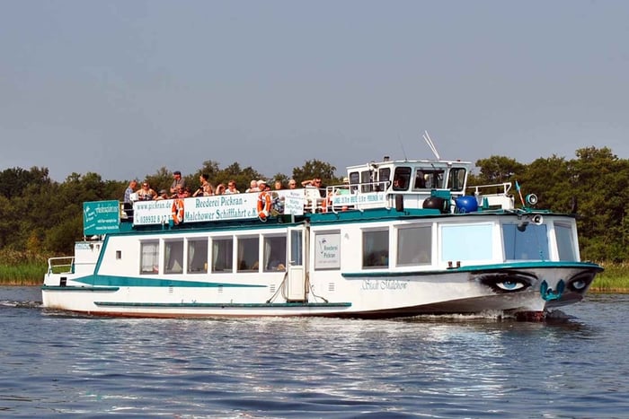 5-lake Müritz tour to Waren with 2 hours of shore time