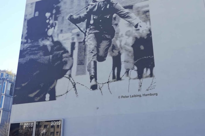 Berlin: Guided walking tour of the Secrets of the Berlin Wall
