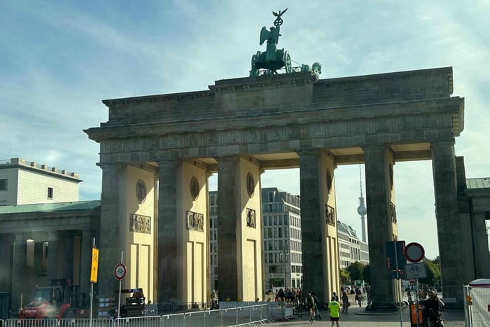 Berlin: History of JW Tour