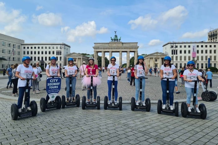 Berlin: Private Sightseeing Segway Tour