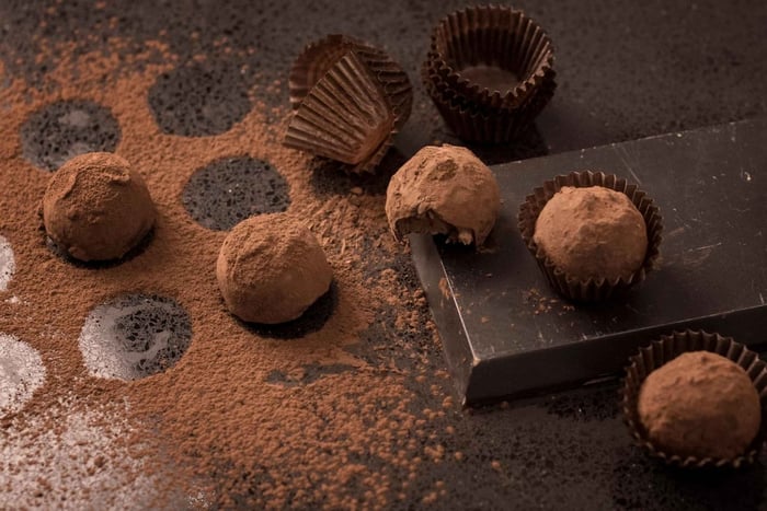 Hands-On Chocolate Workshop with Pralines & Truffles