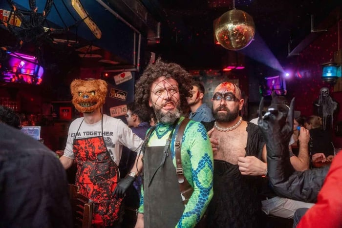 Hosted Drag Show Evening with Guaranteed Entry