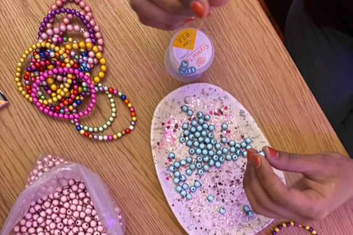 Illuminating Pearl Bracelet Workshop