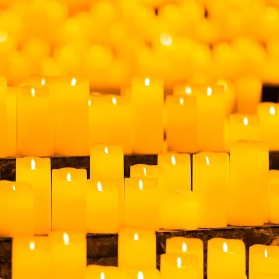 Candlelight: Classic Rock on String Instruments