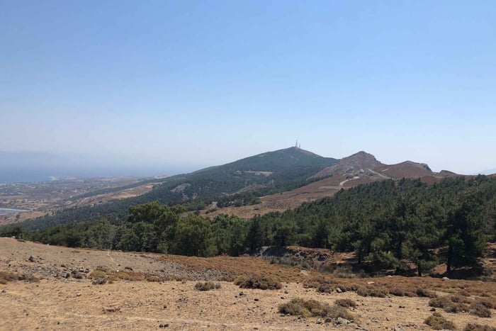 Eksploracja Kos 4x4: Panoramiczne widoki, wioski i smaki
