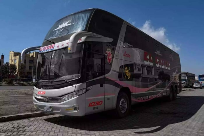 La Paz: Bustransfer til/fra Uyuni på en Premium-bus