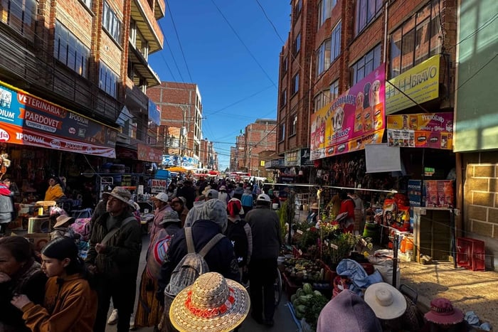 La Paz: Explore South America’s Largest Market in El Alto