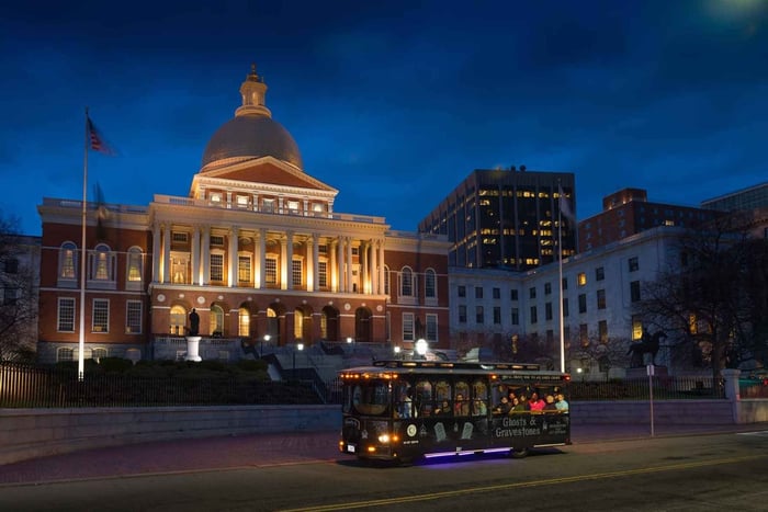 Boston: 1,5-stündige Tour zu Geistern und Grabsteinen