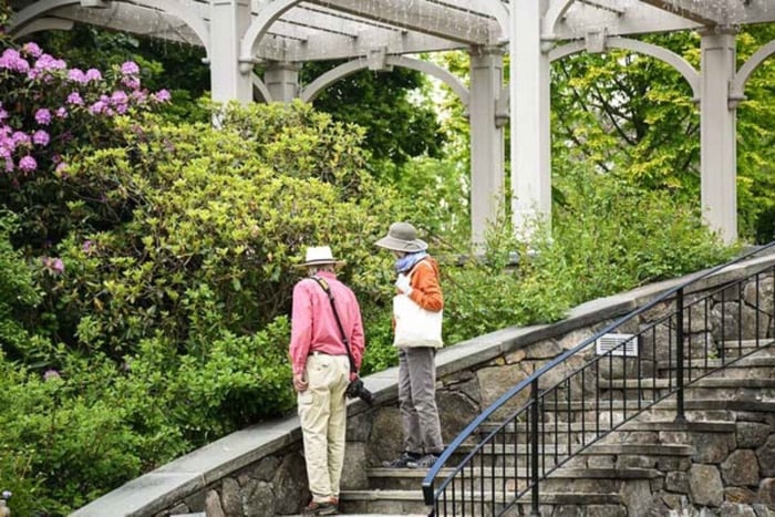 From Boston - Day Trip to the New England Botanic Gardens