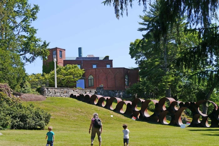 Ab Eintritt in den deCordova Sculpture Park & Zugticket