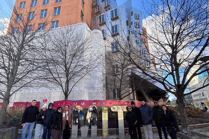 Guidet tur på Harvard og MIT på portugisisk og engelsk