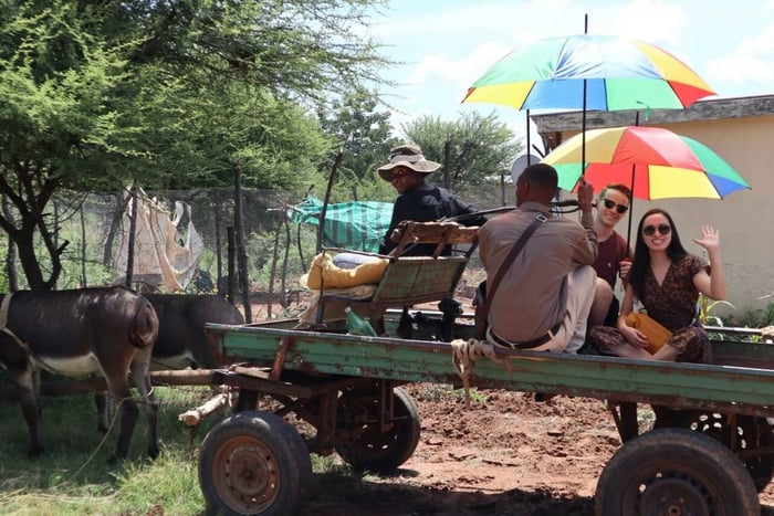 3 uur Manyana dorpsbezoek vanuit Gaborone + rotsschilderen