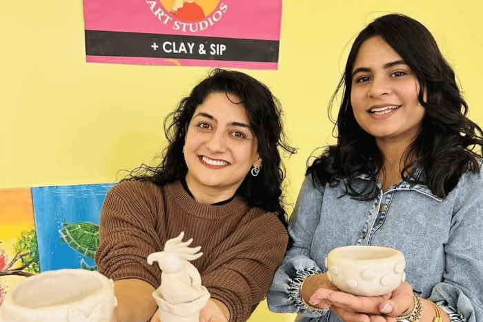 Hands-on Pottery Class | Clay & Sip