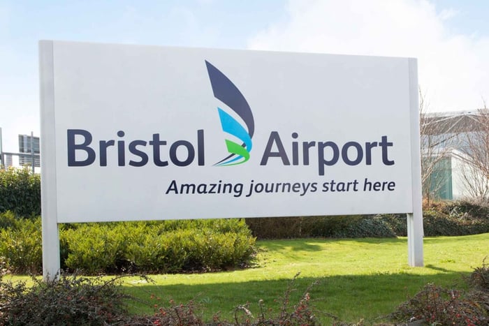 Bristol: Expressbusse zwischen Flughafen und Stadt