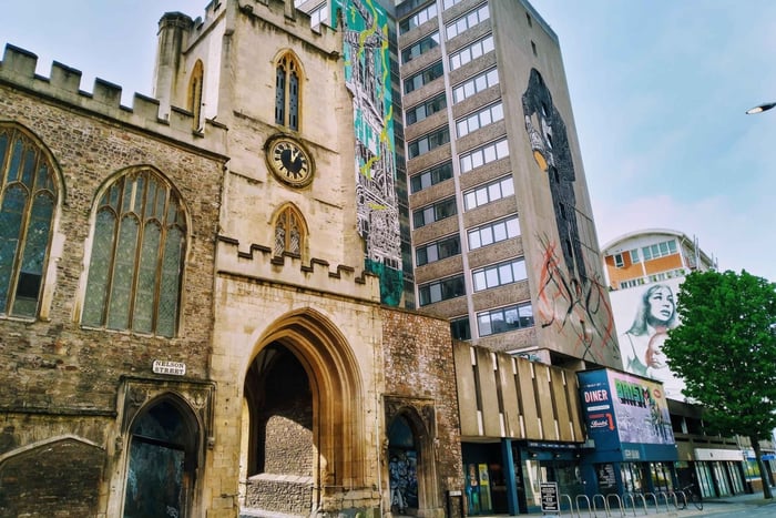 Bristol: Self-Guided Sightseeing Audio Tour