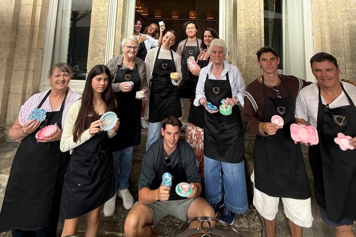 Taller para crear artículos para el hogar con resina ecológica