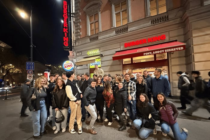 Tournée des bars et des bars en ruine de Budapest - Shots gratuits et entrée VIP