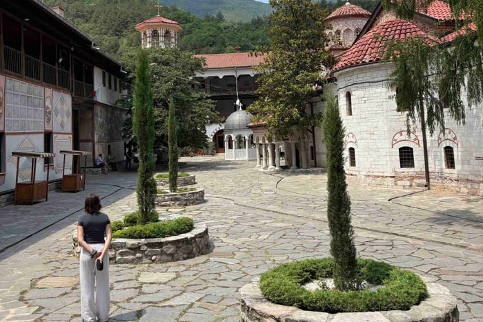 Fortaleza de Asen y monasterio de Bachkovo: tour con cata de vino